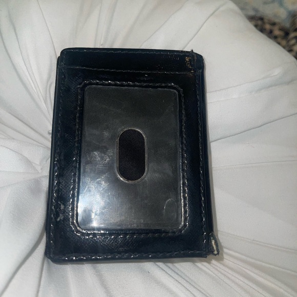 Tory Burch card holder. - Picture 2 of 3